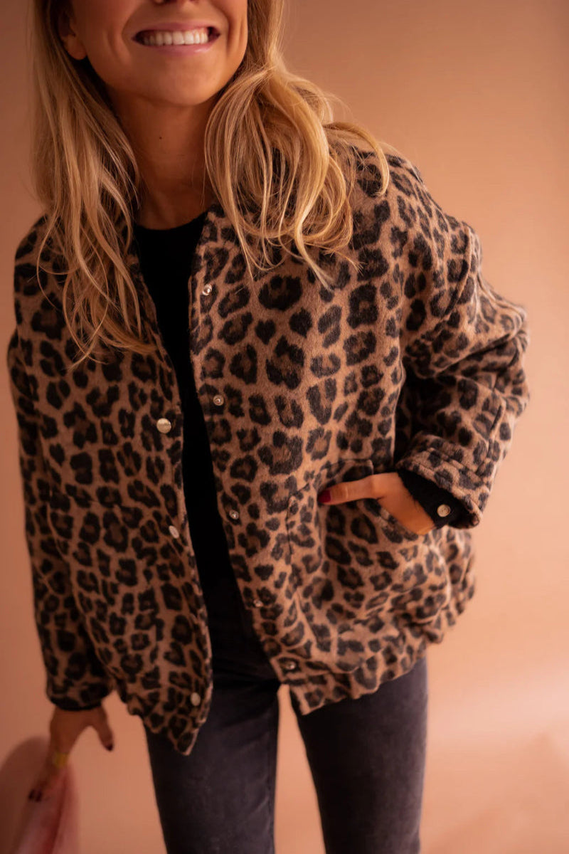 Sidéra - Veste bomber léopard élégante
