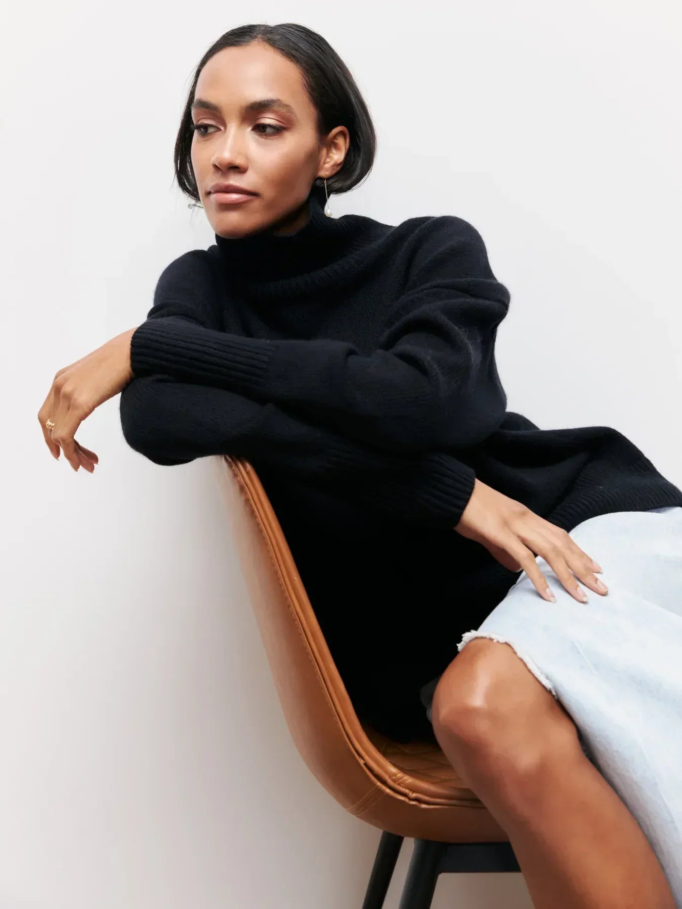 Lara - Pull col roulé oversize raffiné