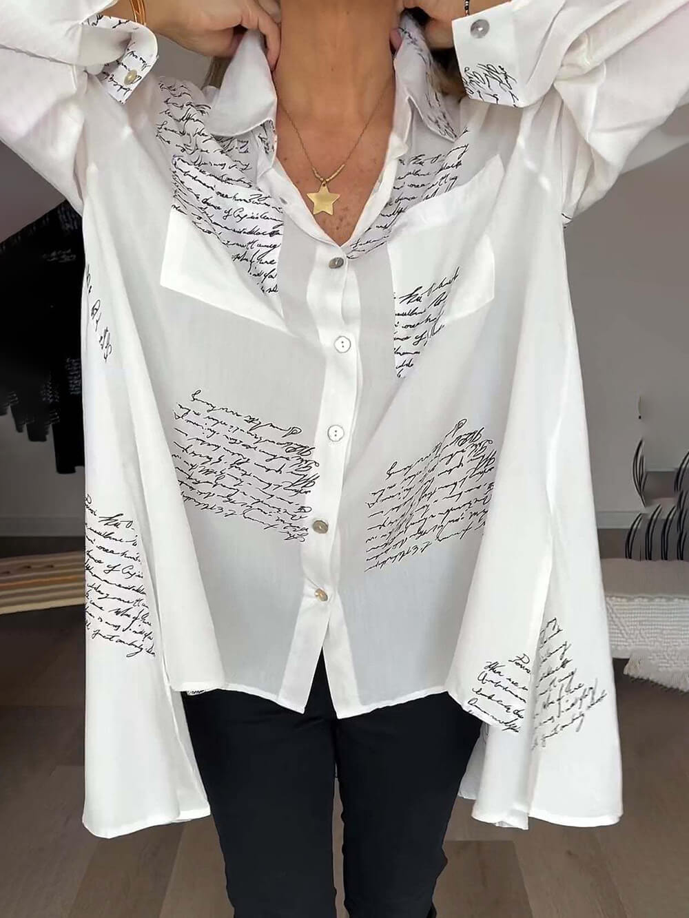 Clairie – Chemise élégante à imprimé lettre