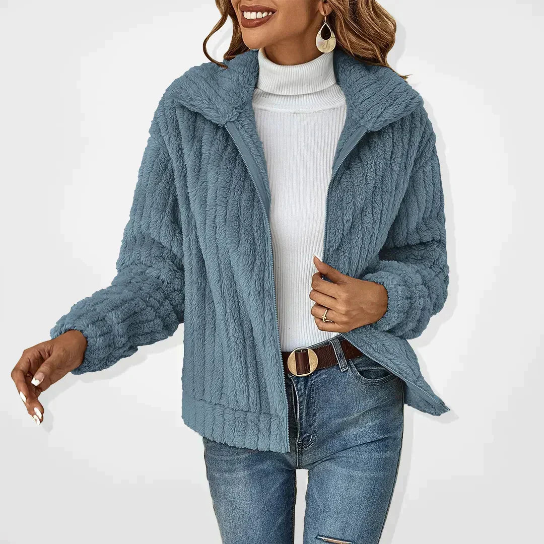 Sveva - Cardigan en peluche élégant