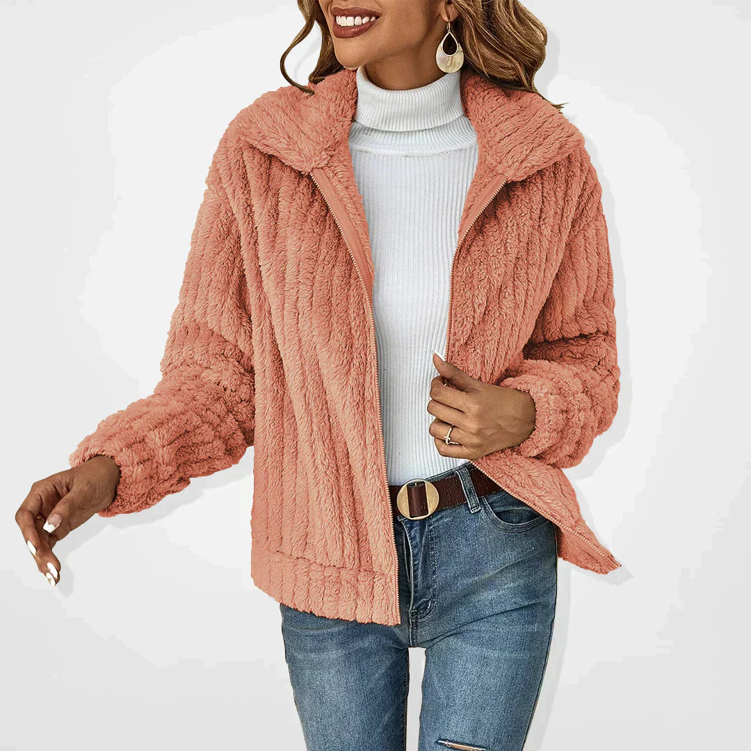Sveva - Cardigan en peluche élégant