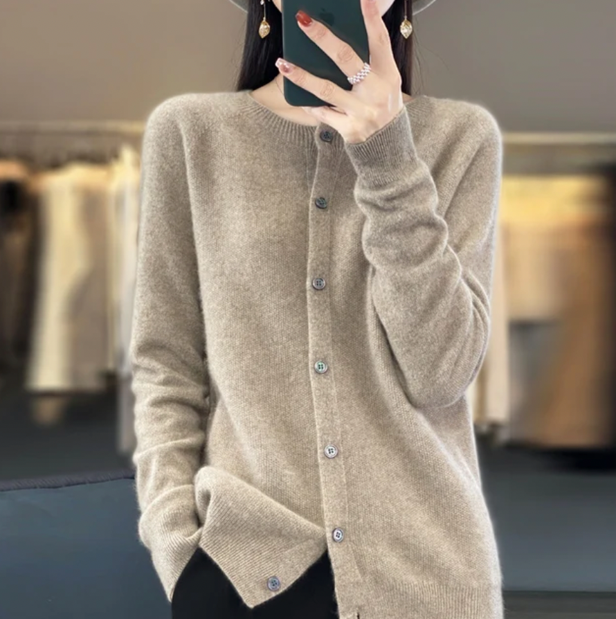 Sofia - Cardigan en laine chaud et artisanal